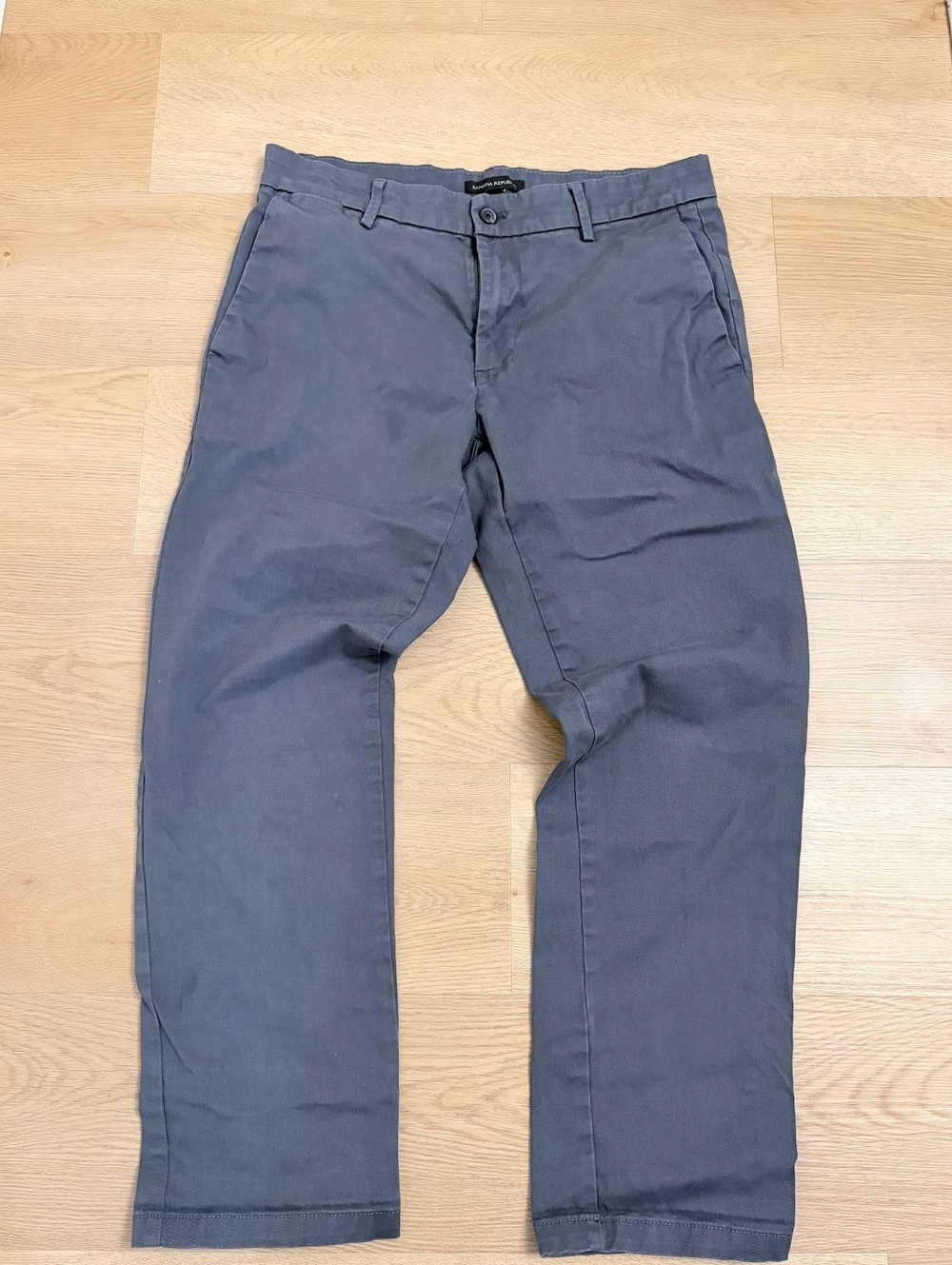 Banana Republic Men’s Chino Pants Blue Gray 32x29 Straight Leg